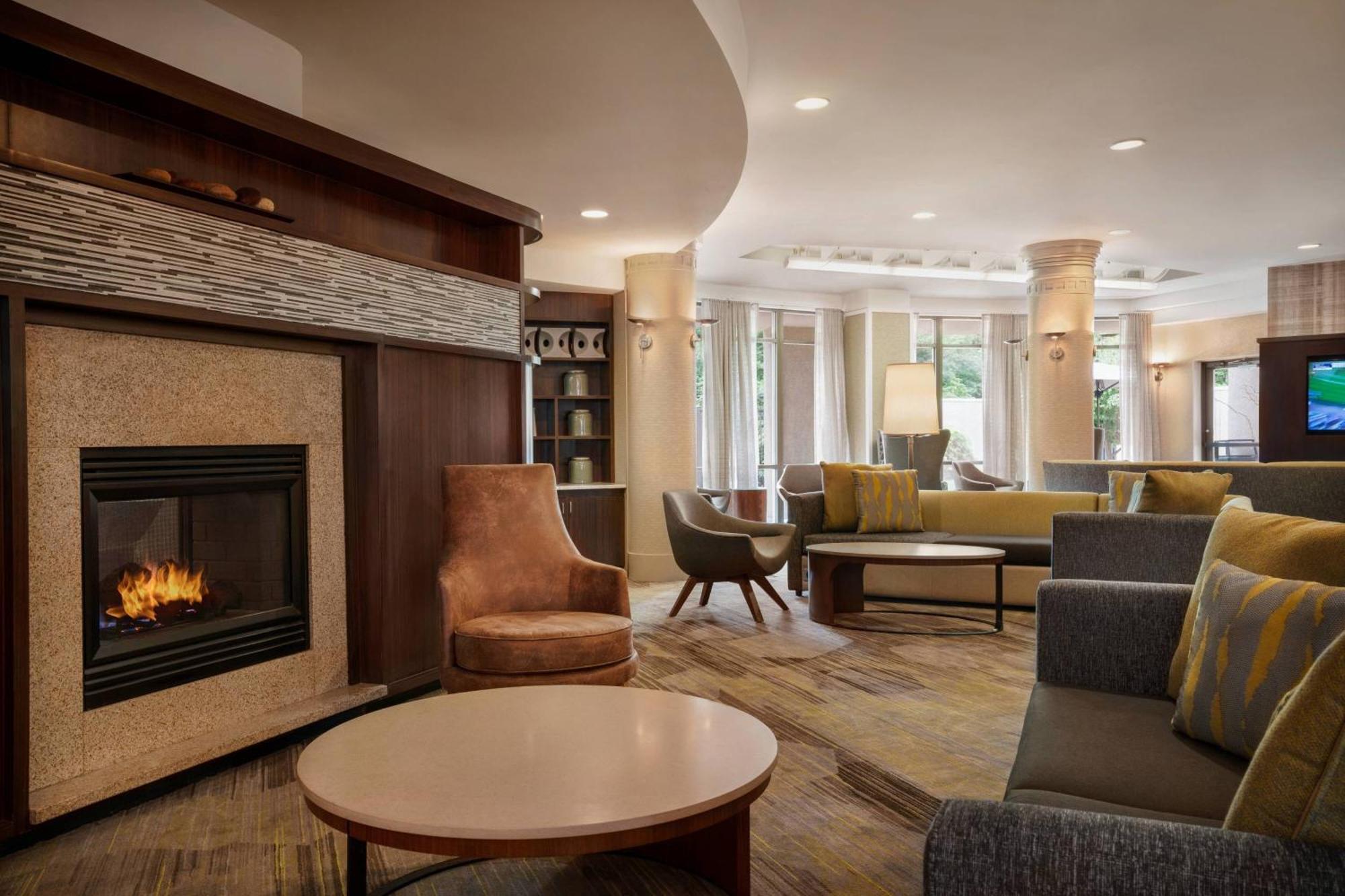 Courtyard By Marriott Middletown Goshen Hotel Екстериор снимка
