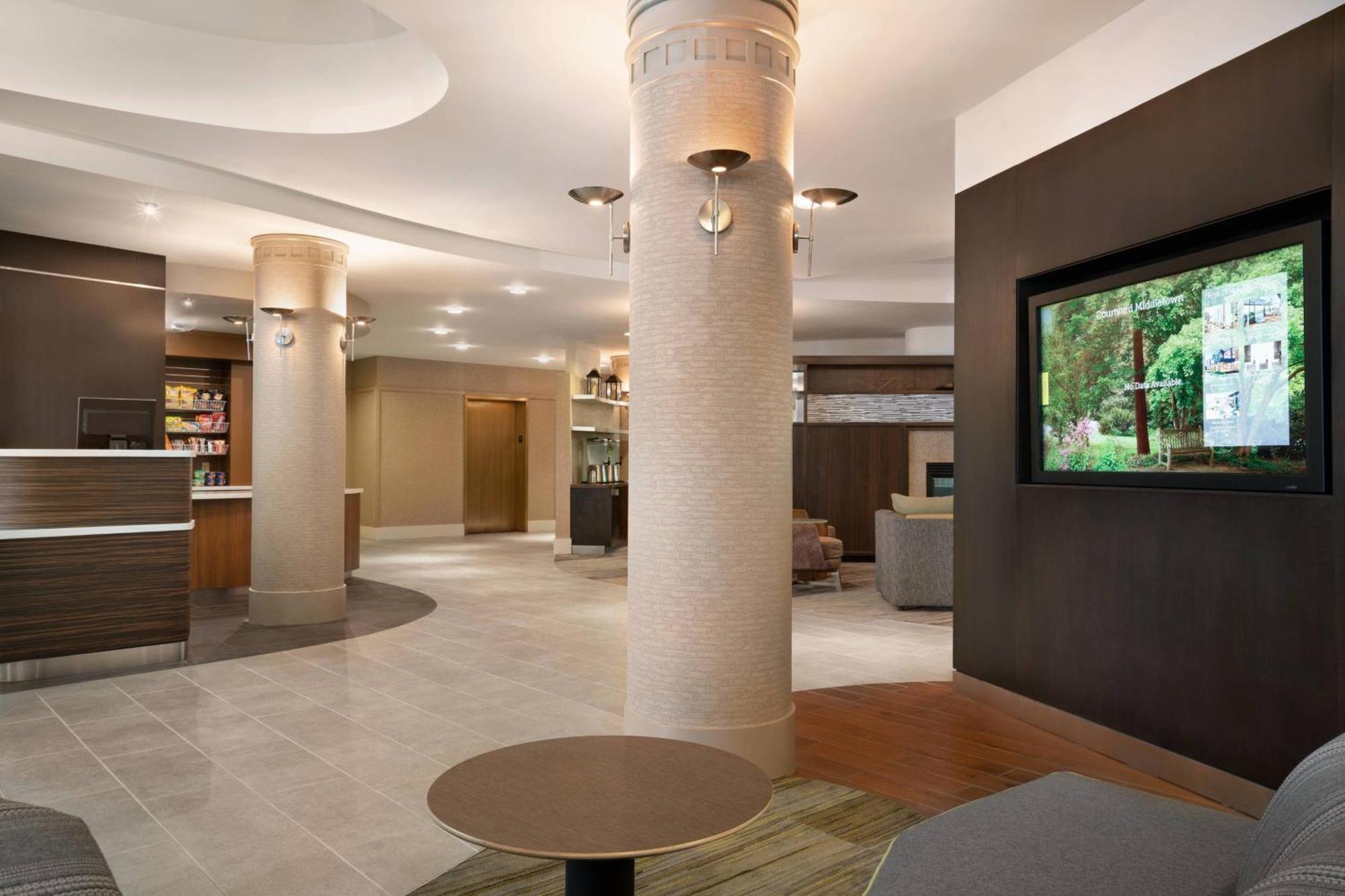 Courtyard By Marriott Middletown Goshen Hotel Екстериор снимка